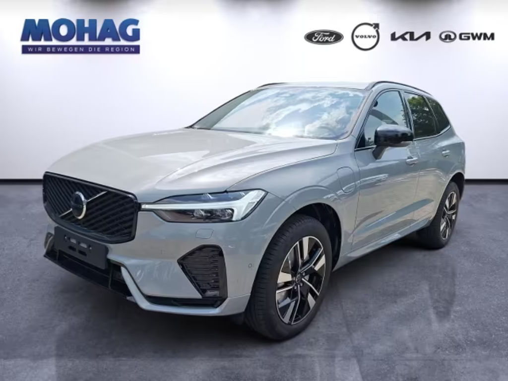 Volvo XC60 Plus Dark