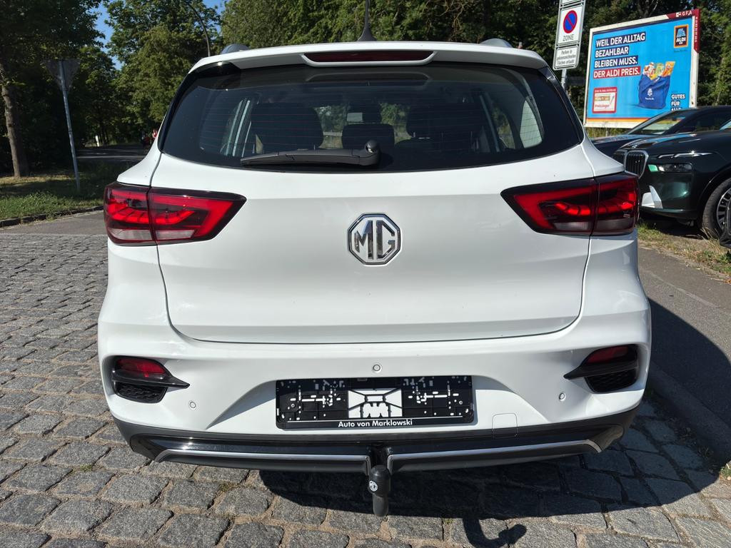 MG ZS