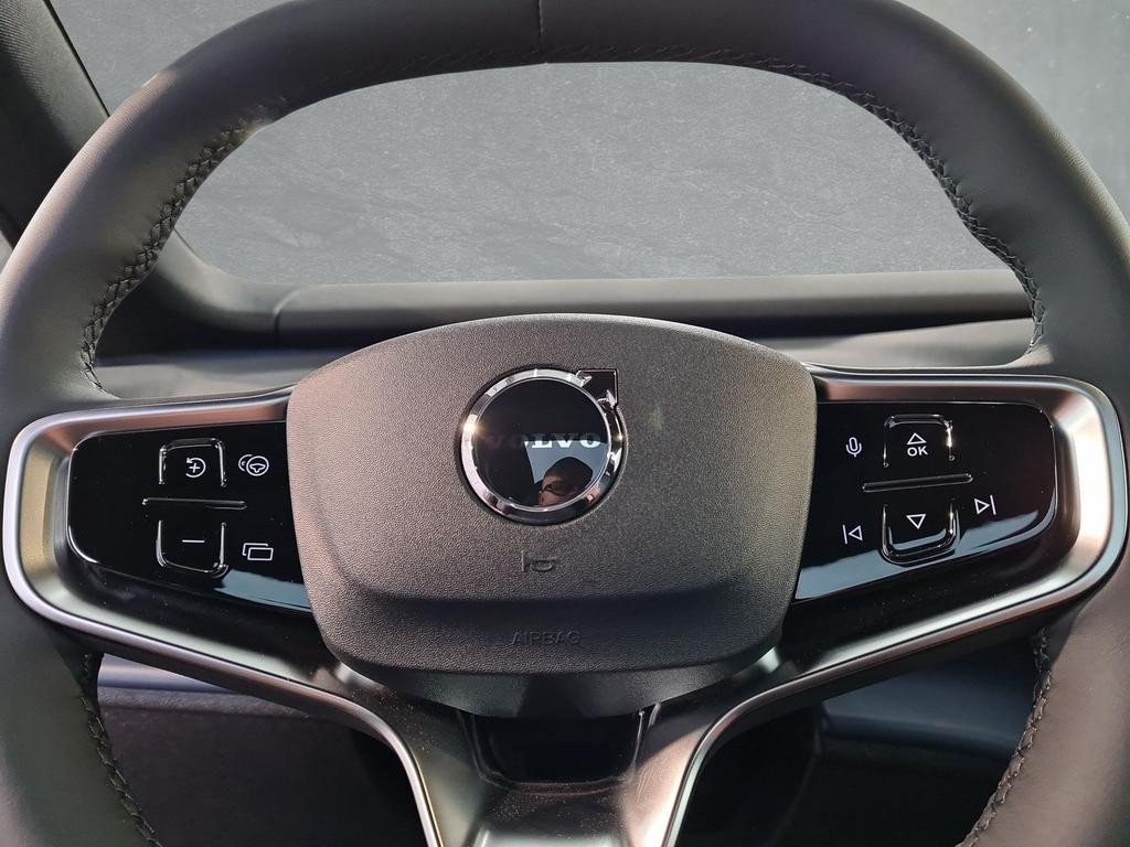 Volvo EX30