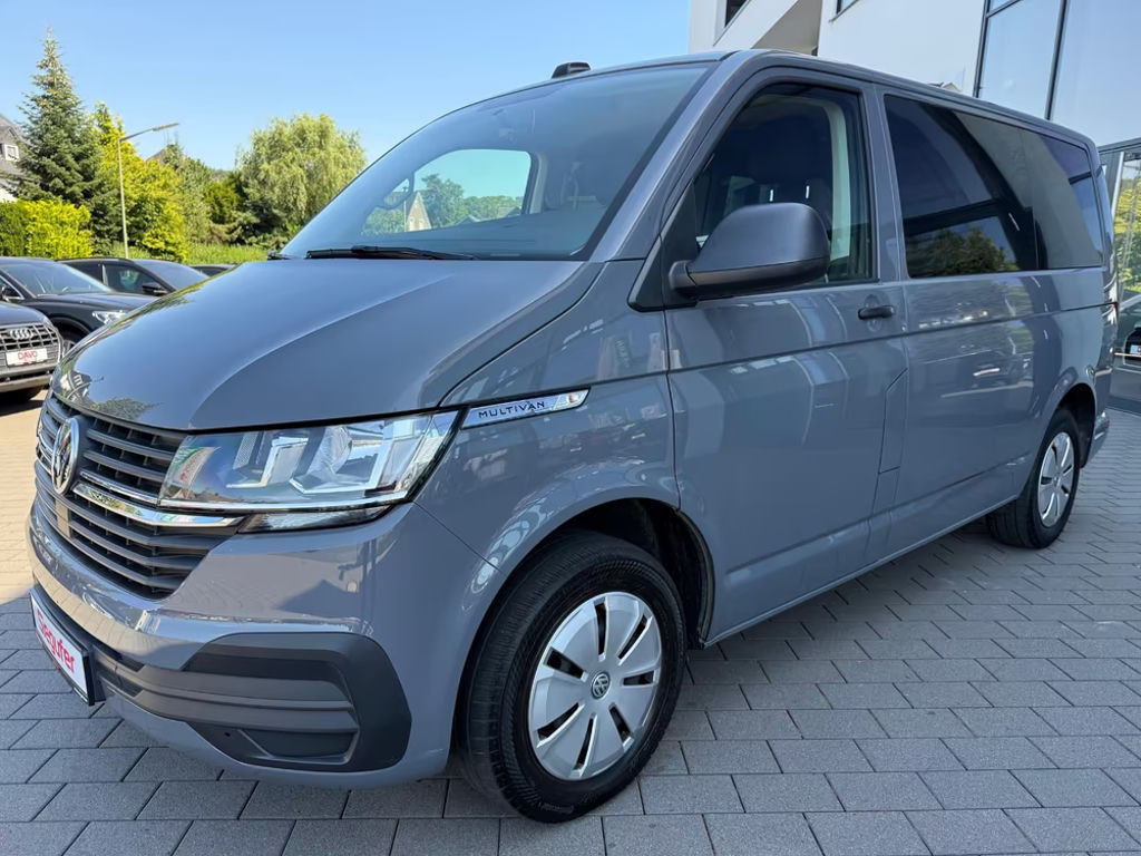 Volkswagen Multivan DSG Trendline 2.0 TDI T6