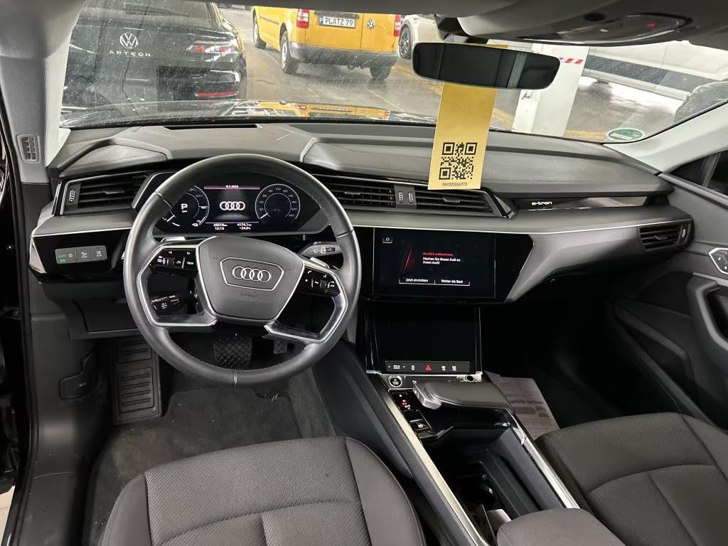 Audi e-tron