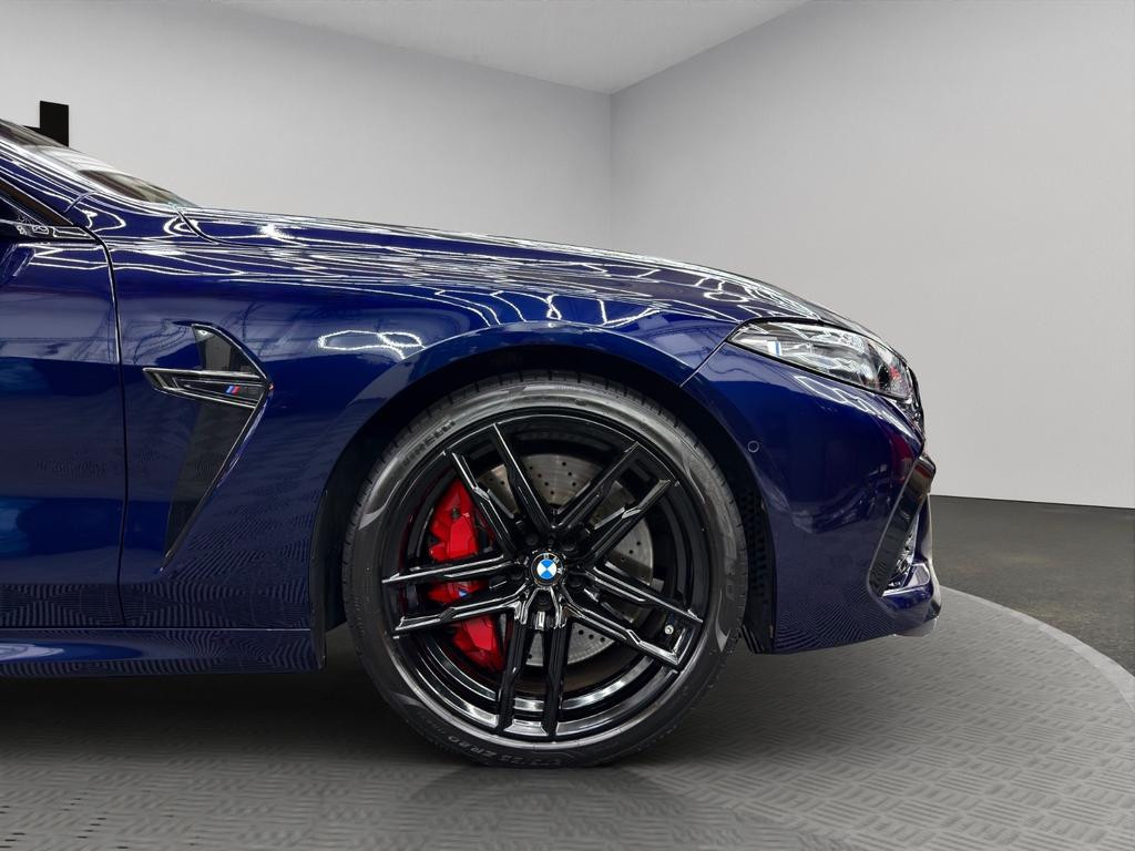 BMW M8
