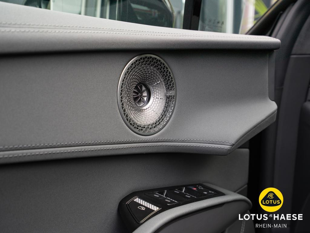 Lotus Eletre