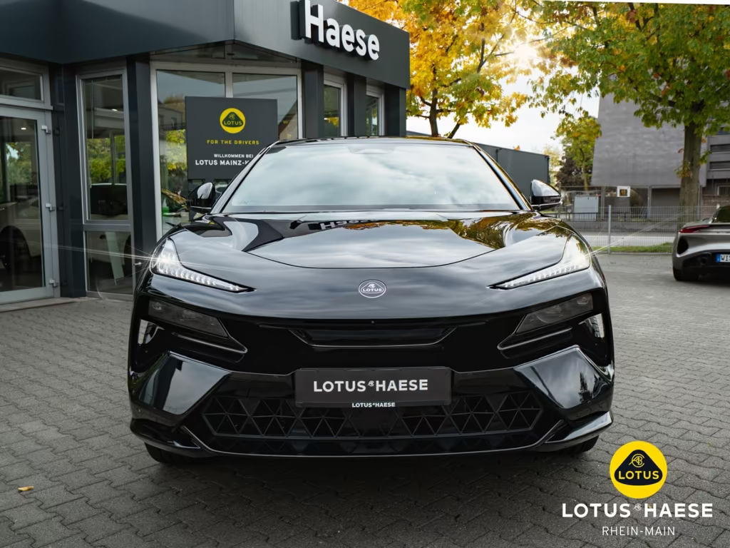 Lotus Eletre