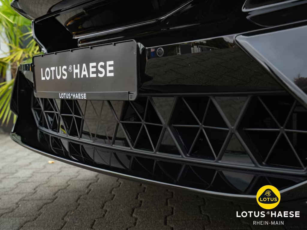 Lotus Eletre