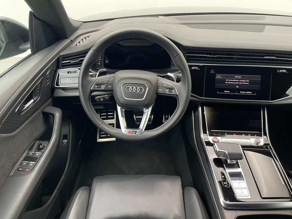 Audi RS Q8