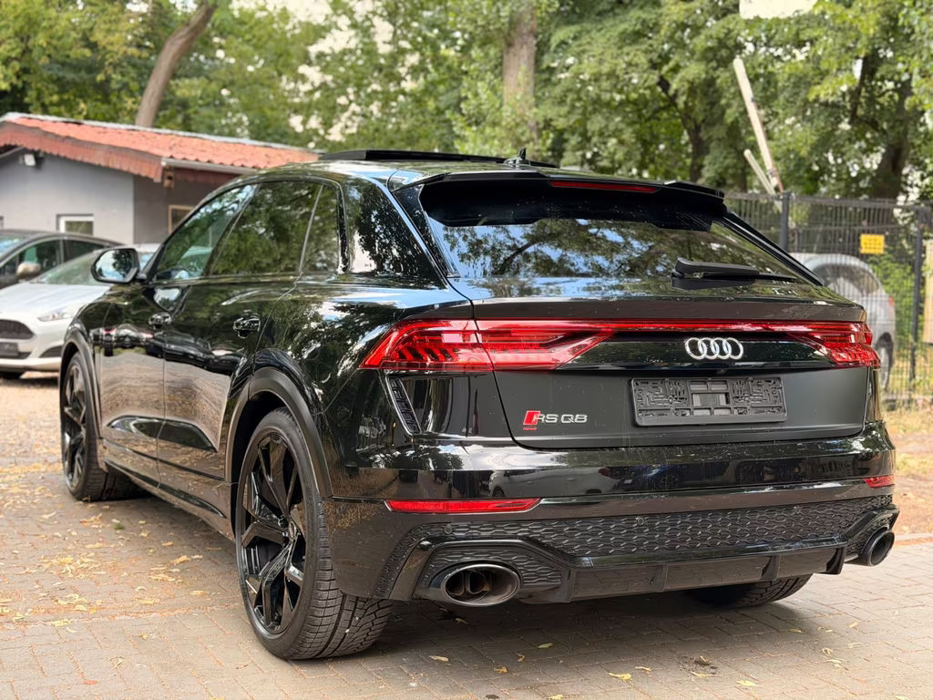 Audi RS Q8