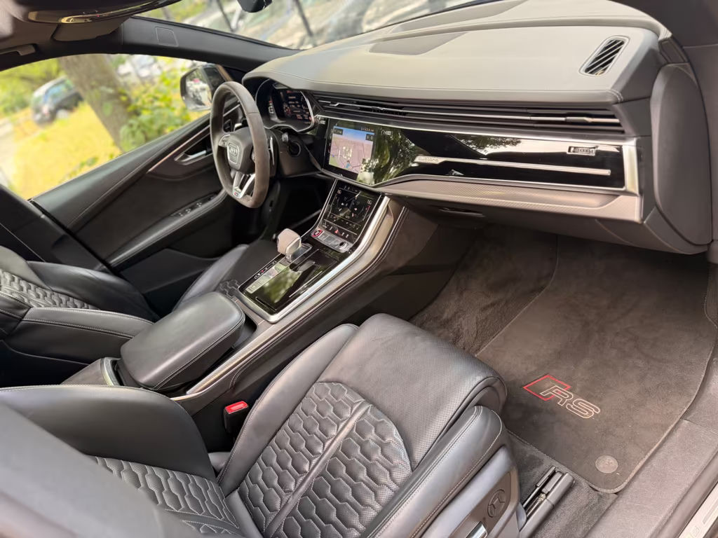 Audi RS Q8