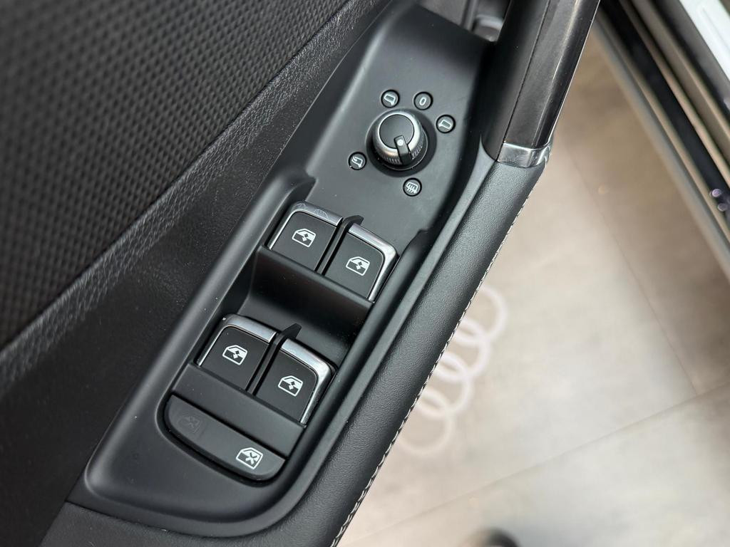 Audi SQ2