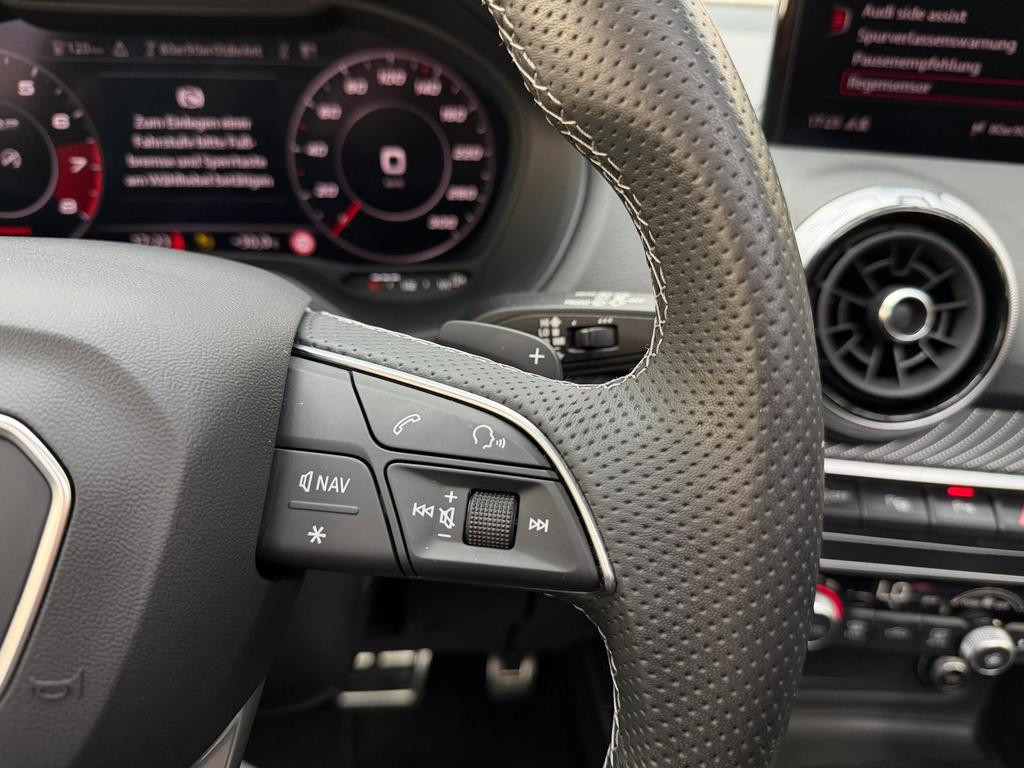 Audi SQ2
