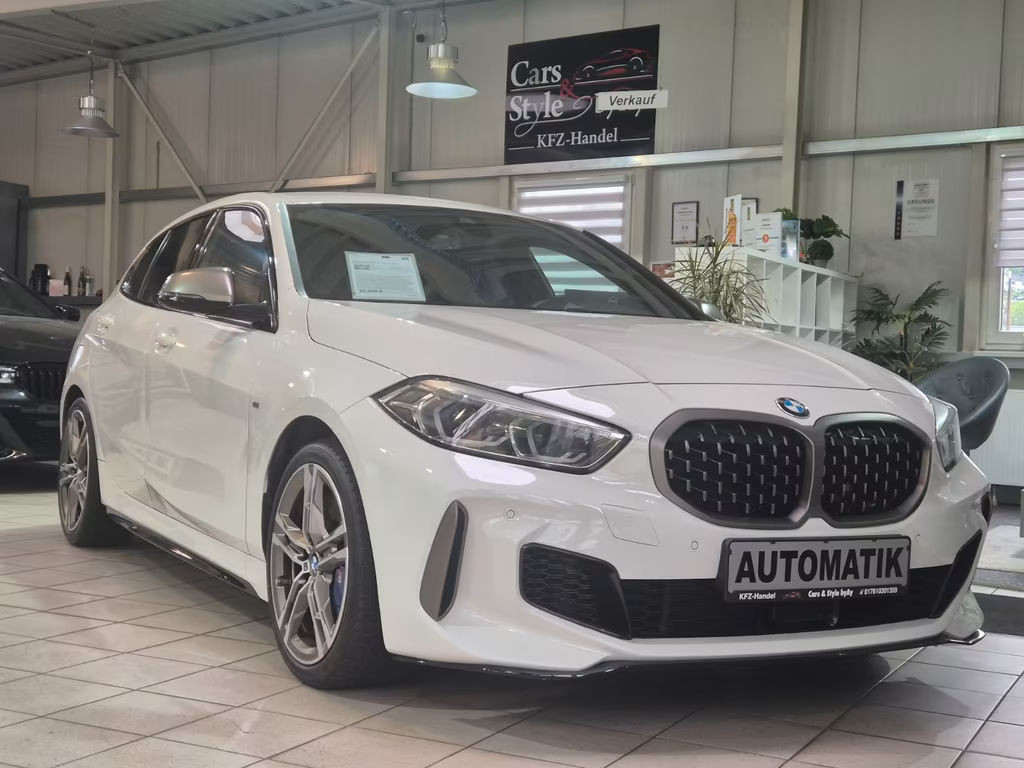 BMW 1 Serie 135 M-Sport xDrive Sedan 135i