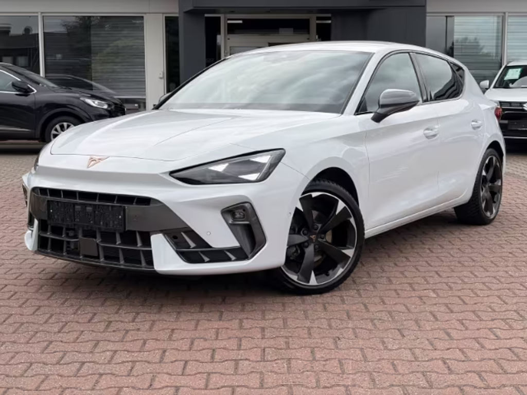 Cupra Leon 1.5 eTSI Navi Kamera AHK Matrix ACC Winterp