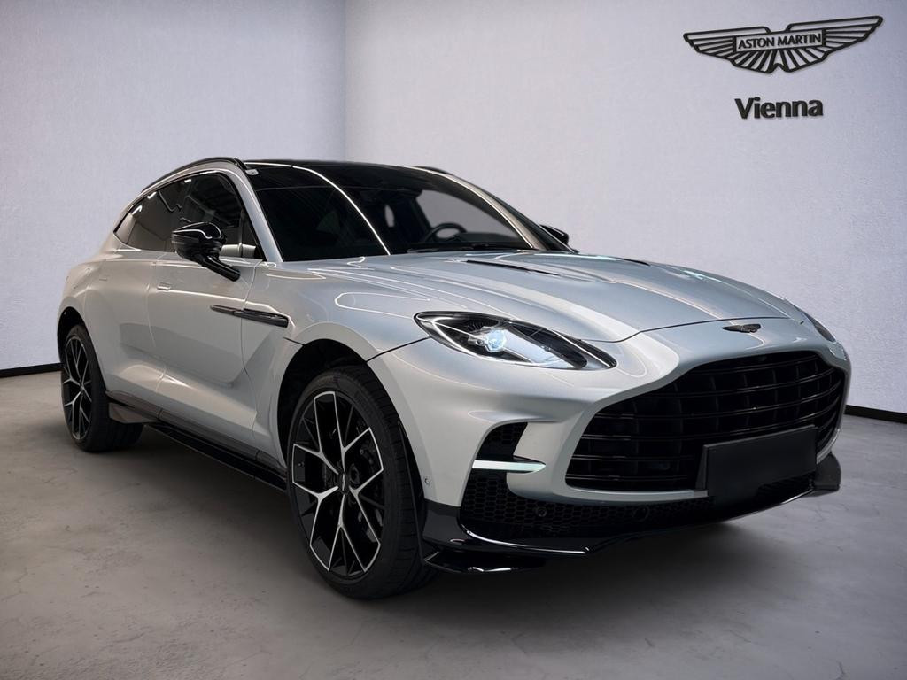 Aston Martin DBX