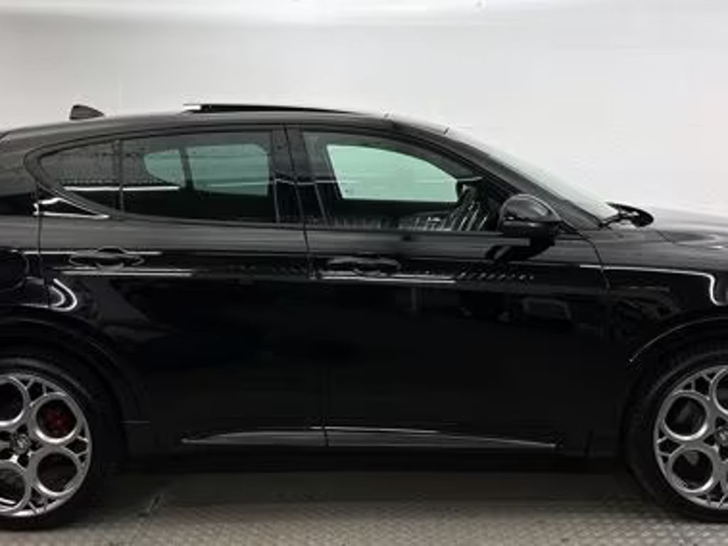 Alfa Romeo Tonale Veloce Hybrid