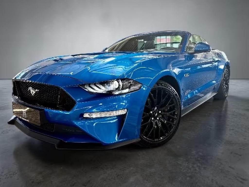 Ford Mustang Convertible GT 5.0 V8