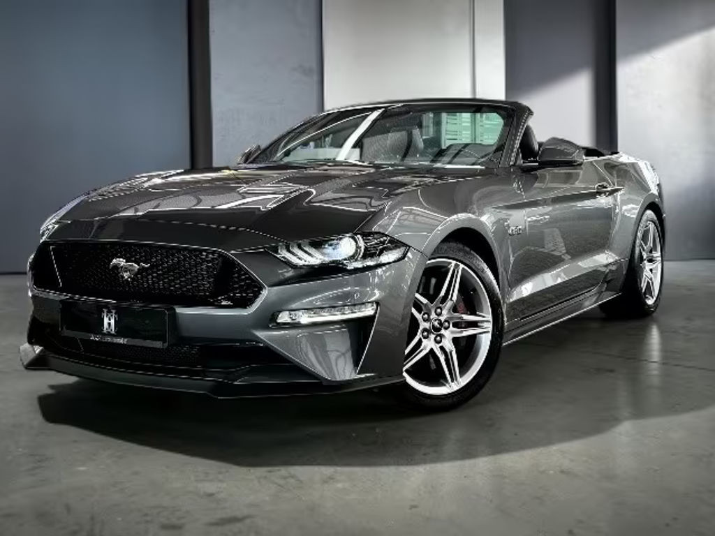 Ford Mustang Convertible GT 5.0 V8