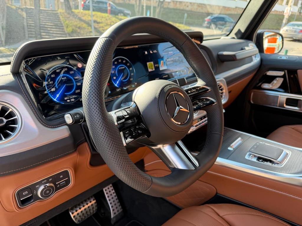 Mercedes-Benz G-Klasse