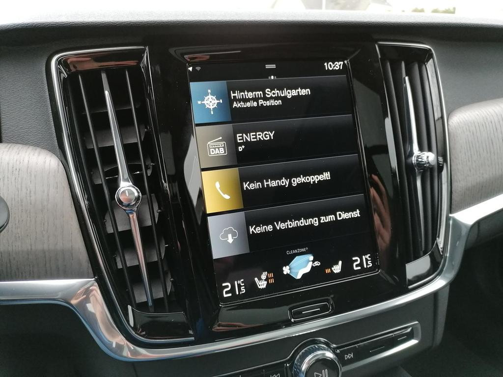 Volvo V90 Cross Country
