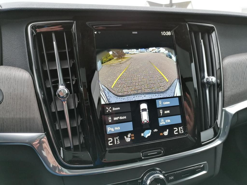 Volvo V90 Cross Country