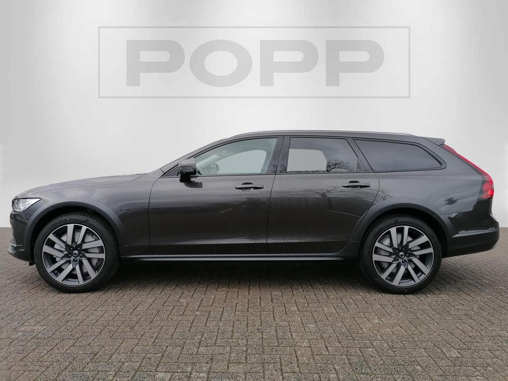 Volvo V90 Cross Country