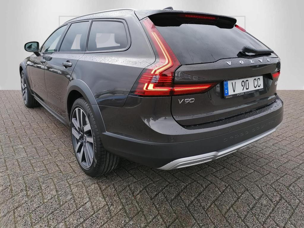 Volvo V90 Cross Country