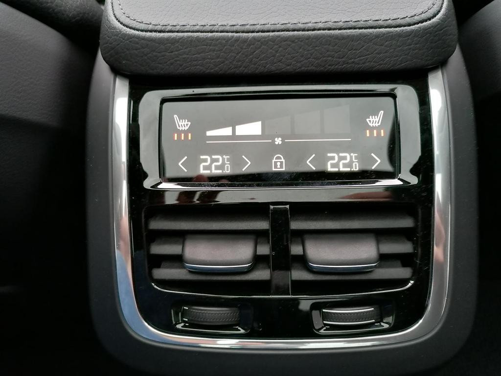 Volvo V90 Cross Country