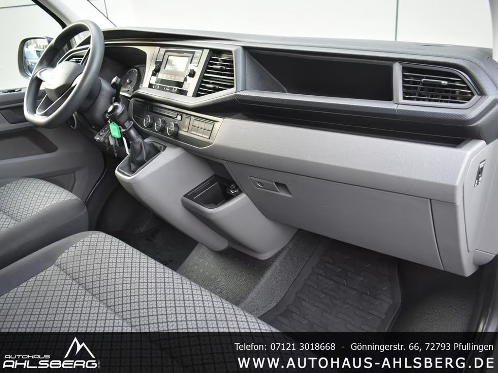 Volkswagen Caravelle