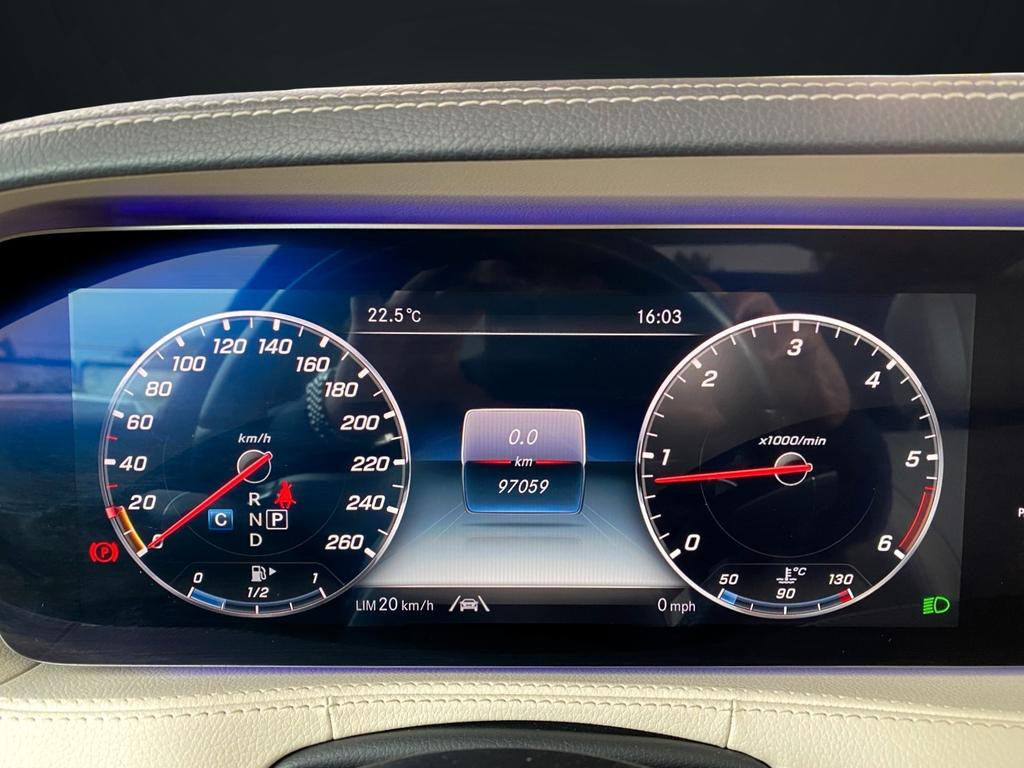 Mercedes-Benz S-Klasse