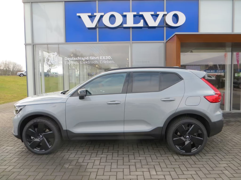 Volvo EX40 Plus