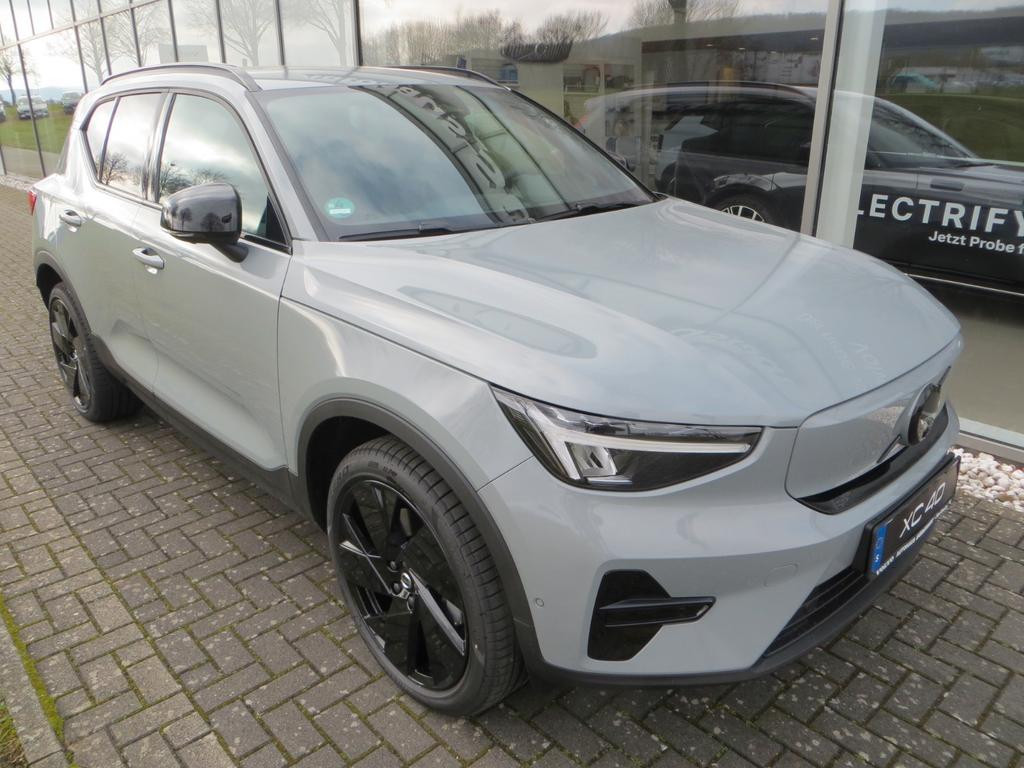 Volvo EX40
