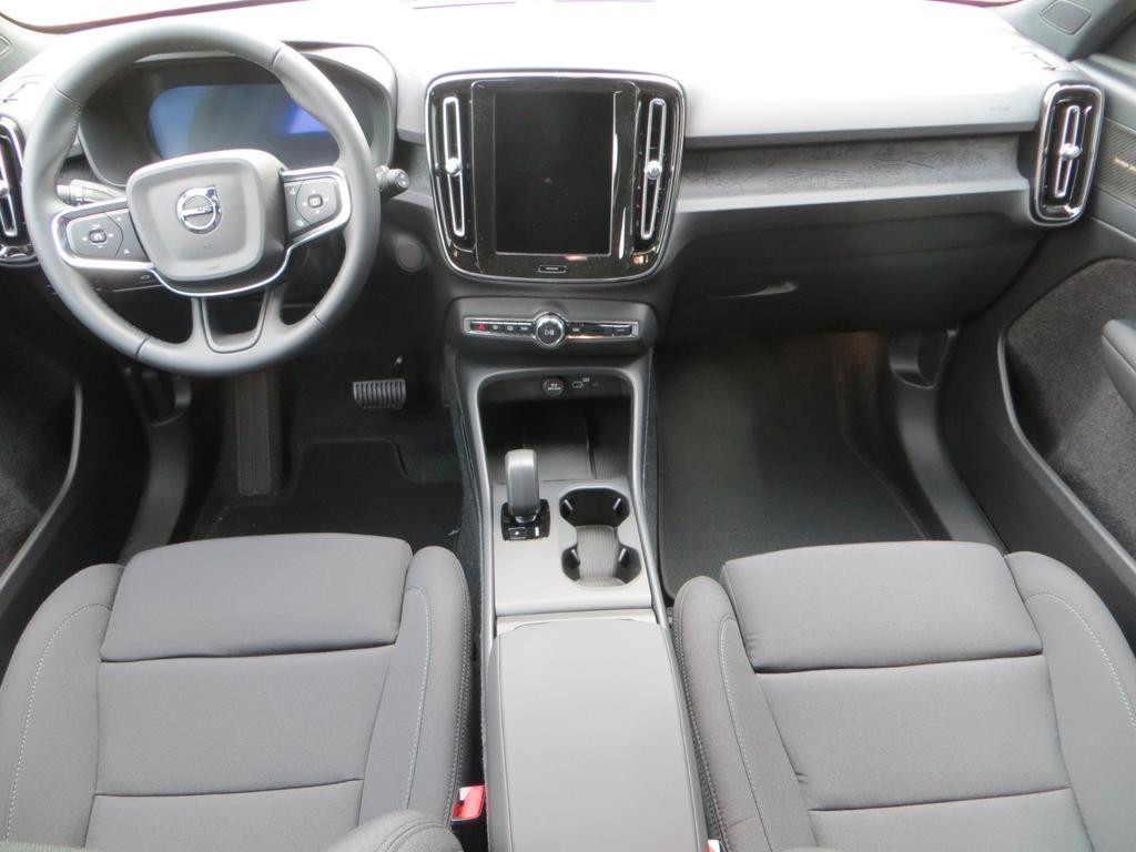 Volvo EX40
