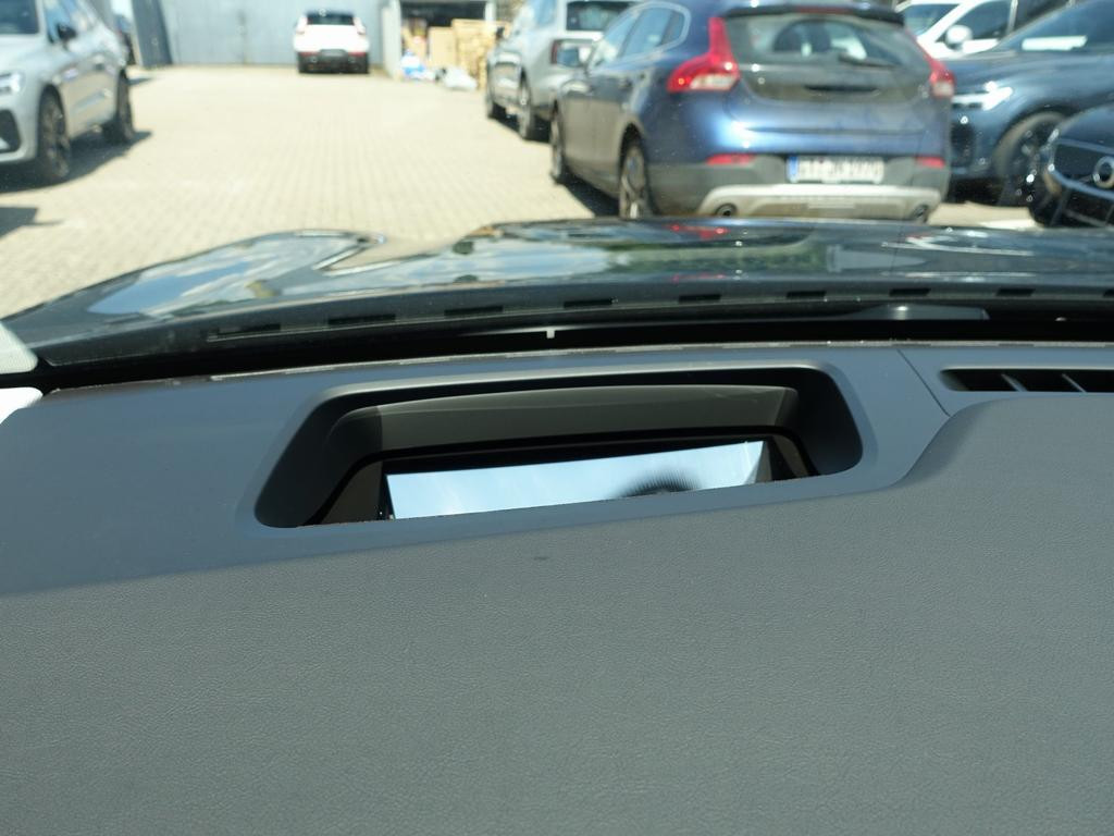 Volvo ES90
