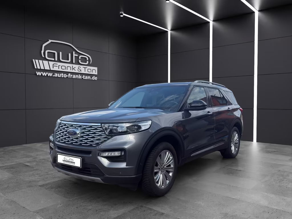 Ford Explorer 4x4 Platinum Plug in Hybrid AWD