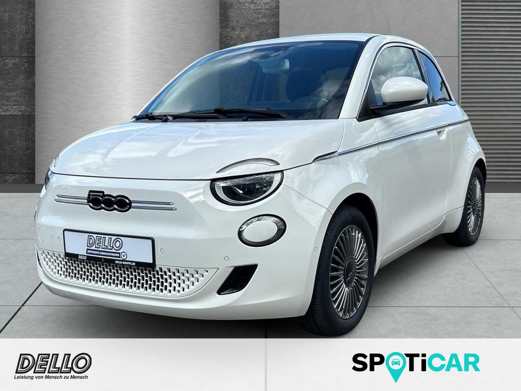 Fiat 500e Digitales Cockpit Apple Carplay Klimaautoma
