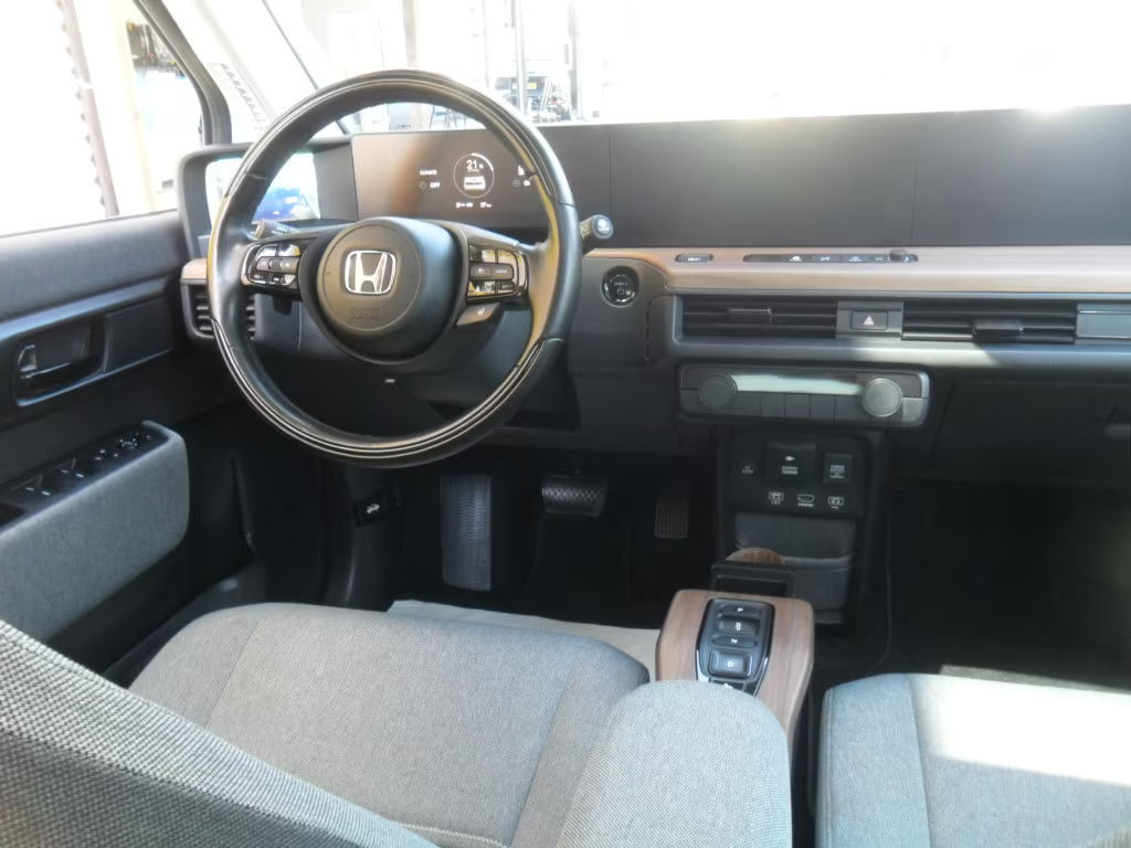 Honda e