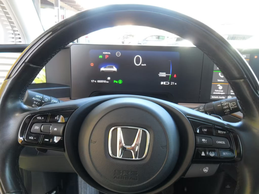 Honda e