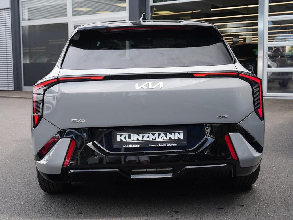 Kia EV4