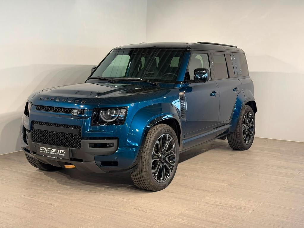 Land Rover Defender 110
