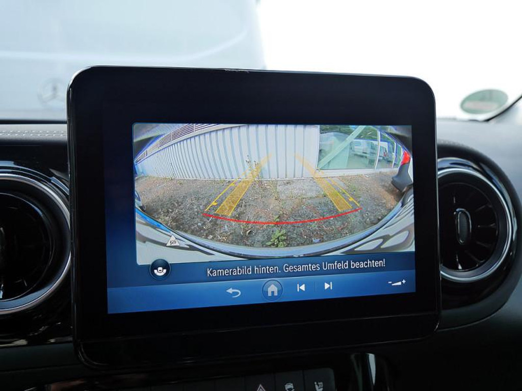 Mercedes-Benz T 180