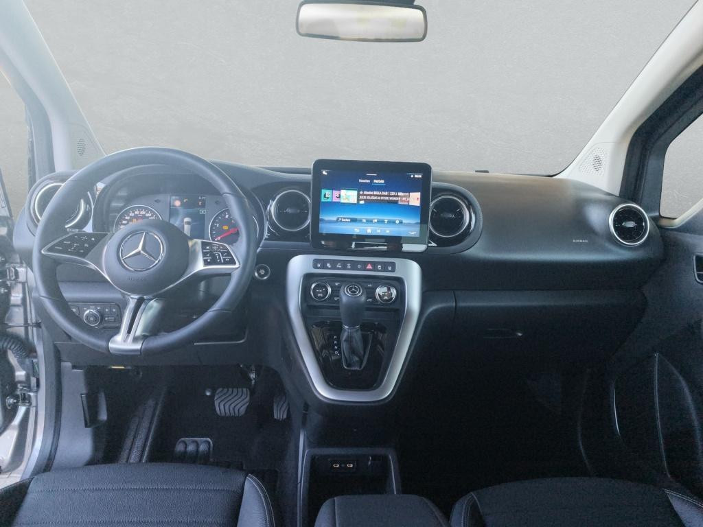 Mercedes-Benz T 180