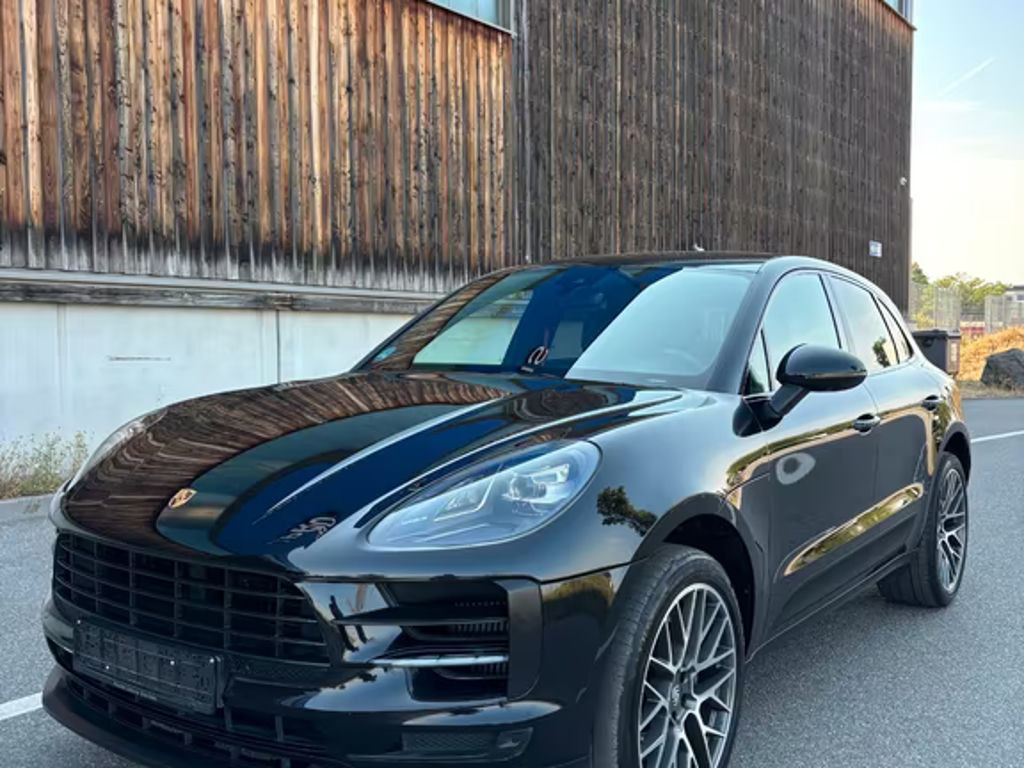 Porsche Macan S