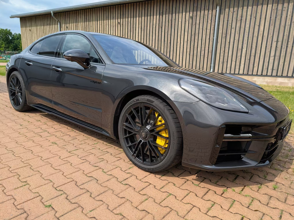 Porsche Panamera E-Hybrid S Turbo