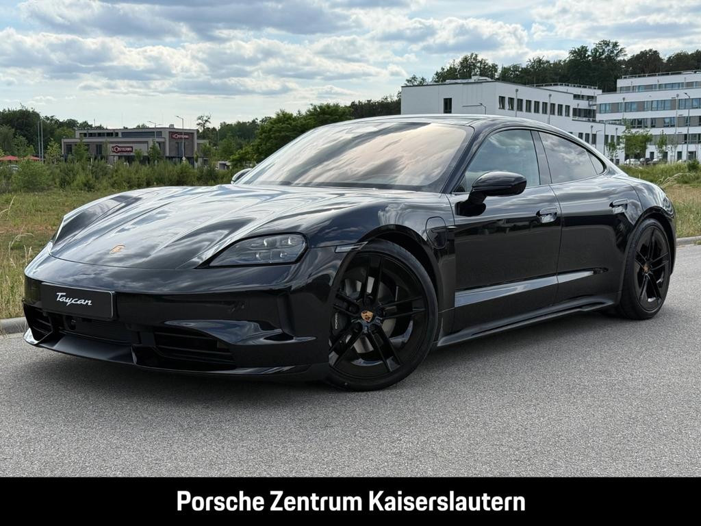 Porsche Taycan Black Edition