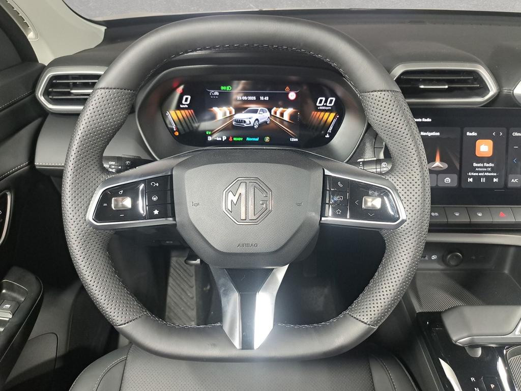 MG ZS