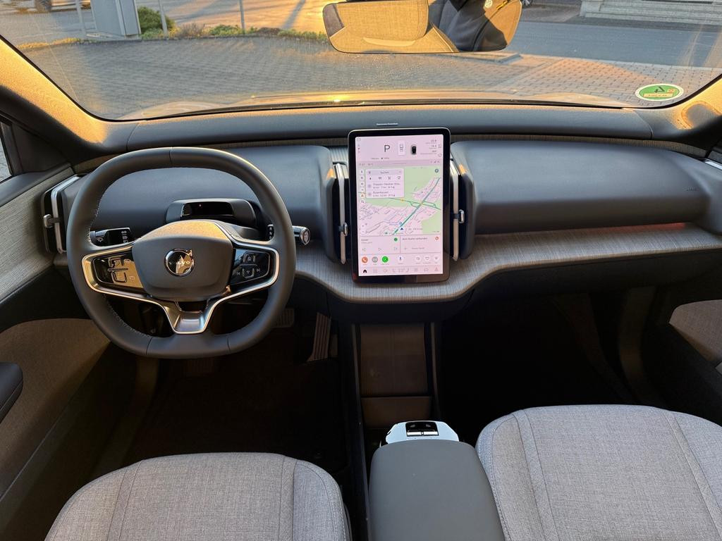 Volvo EX30