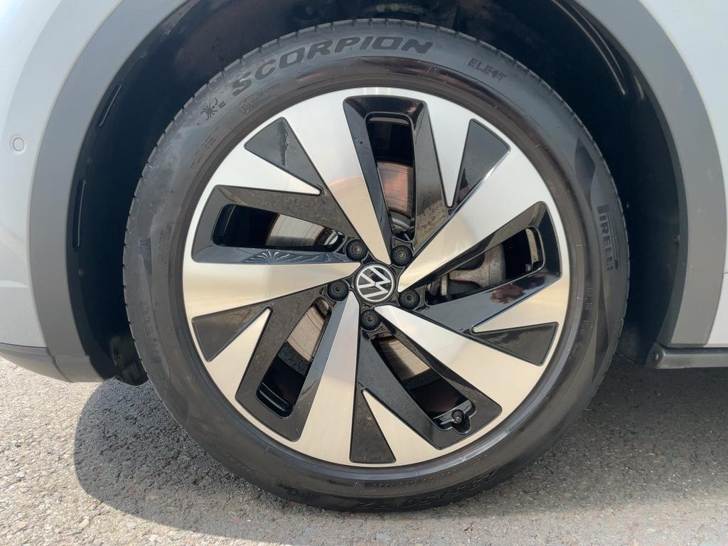 Volkswagen ID.5