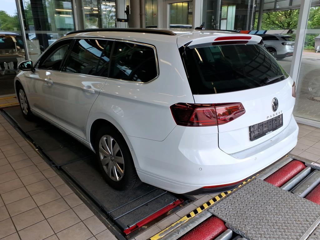 Volkswagen Passat Business Variant R-Line 2.0 TDI