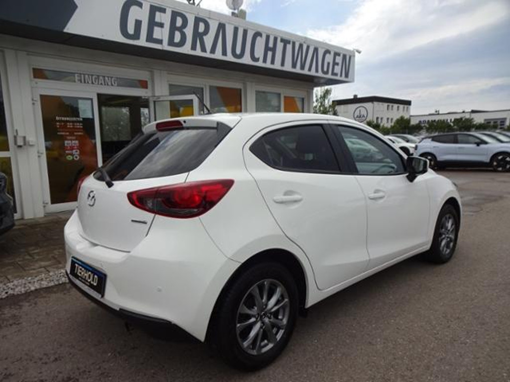 Mazda 2