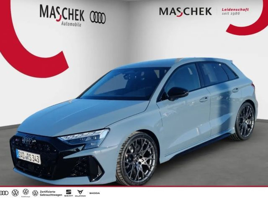 Audi RS3 Sportback Sedan