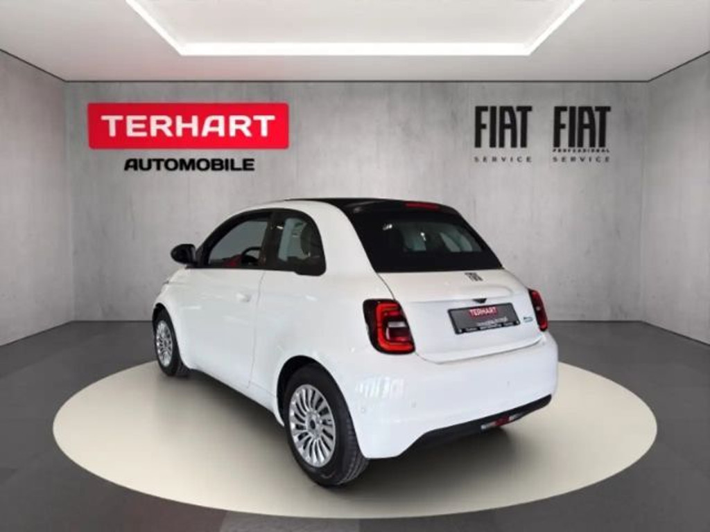 Fiat 500e RED